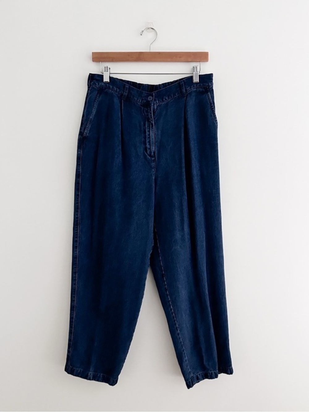 L.L. Bean 100% Tencel Pleated Wide Leg Pant Dark Indigo Wash High Rise Size 14P
